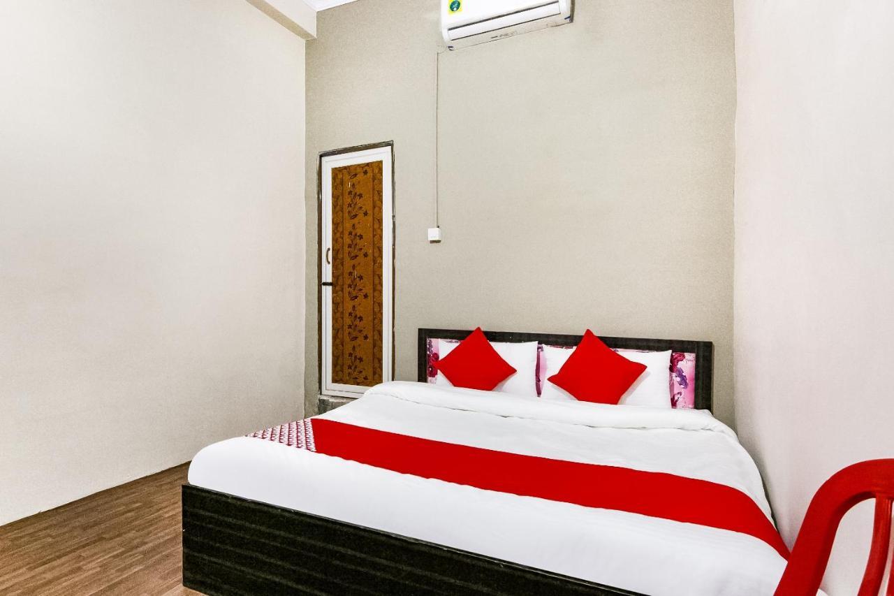 Oyo 69647 Yash Lodge Jabalpur Exterior photo